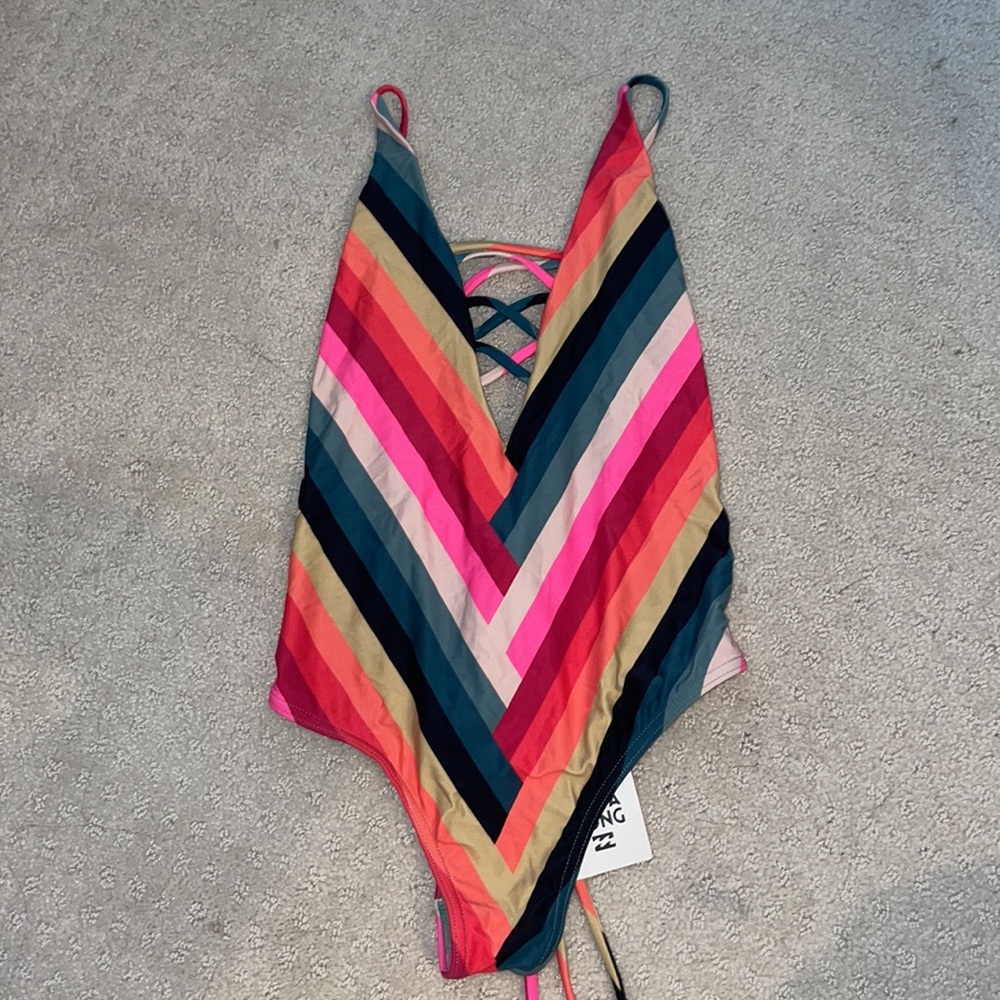 NWT Billabong Color Spell one piece swimsuit - Small - Picture 5 of 12